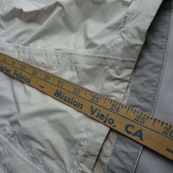 The North Face Women HyVent 2.5L Jacket Size M - Picture 14 of 14